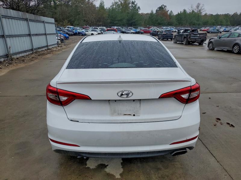 Photo 6 from auction – 2015 HYUNDAI SONATA SE with VIN 5NPE24AF8FH215907