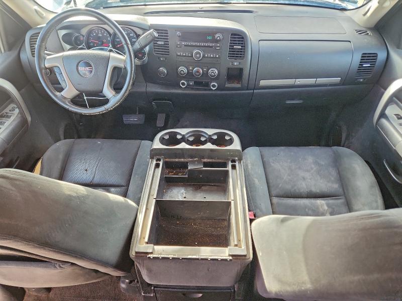 Photo 8 from auction – 2009 GMC SIERRA K25 with VIN 1GTHK59K59E140415
