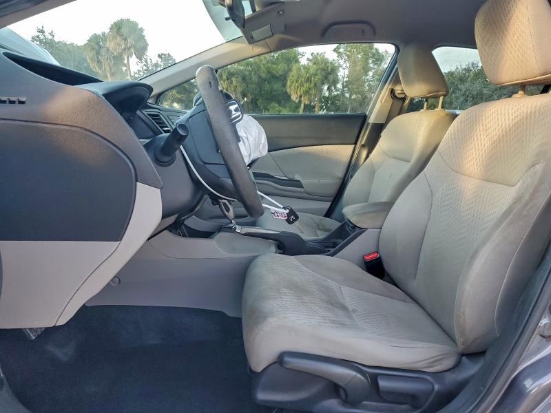 Photo 7 from auction – 2014 HONDA CIVIC LX with VIN 19XFB2F5XEE061499