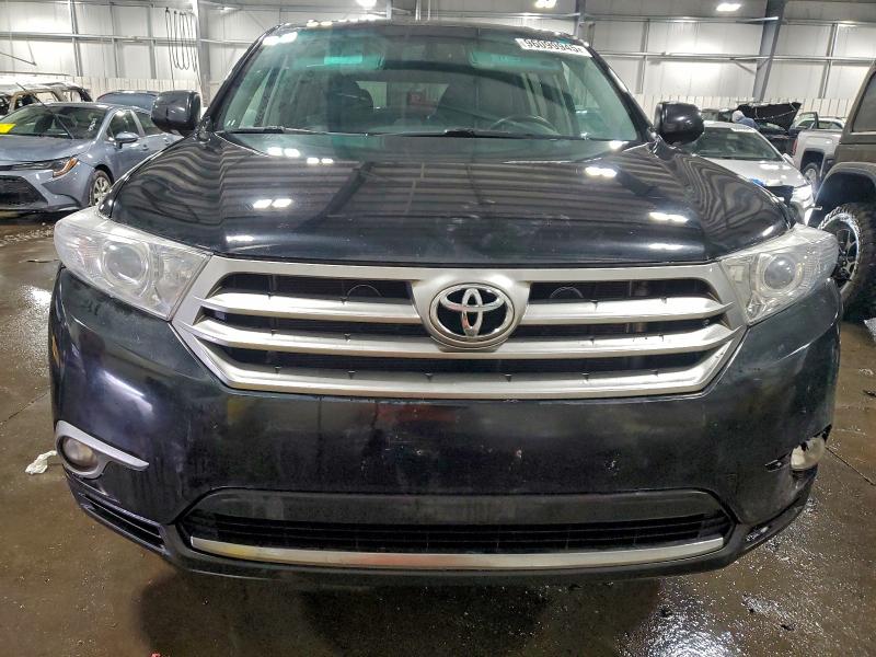 Foto 5 de la subasta – 2013 TOYOTA HIGHLANDER con VIN 5TDDK3EH3DS257023