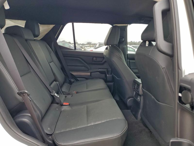 Photo 11 from auction – 2025 TOYOTA 4RUNNER SR with VIN JTEVA5BR9S5031017