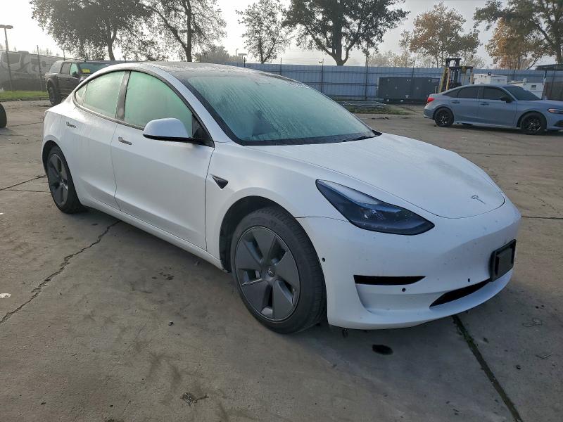 Photo 4 from auction – 2021 TESLA MODEL 3 with VIN 5YJ3E1EA7MF093810