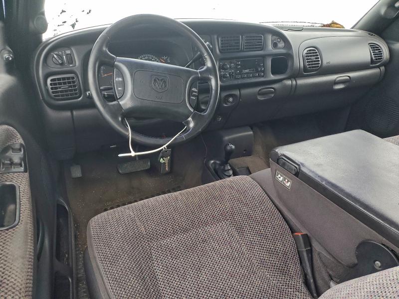 Photo 8 from auction – 2001 DODGE RAM 2500 with VIN 1B7KF23Z71J511584