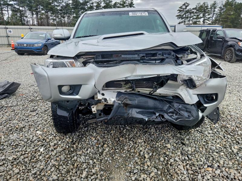 Photo 5 from auction – 2013 TOYOTA TACOMA PRE with VIN 5TFTU4GNXDX044482