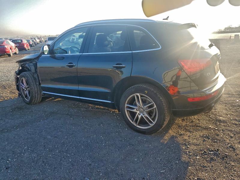Photo 2 from auction – 2017 AUDI Q5 PREMIUM with VIN WA1C2AFP7HA096971