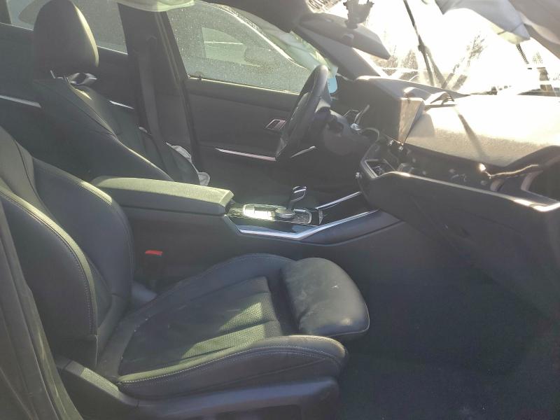 Photo 7 from auction – 2022 BMW 330XI with VIN 3MW5R7J04N8C55943