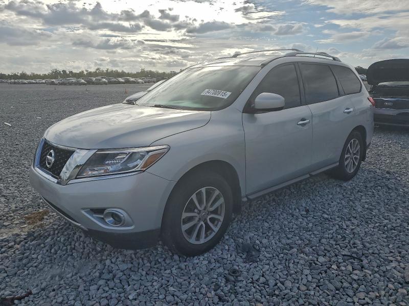 NISSAN PATHFINDER 2014 with VIN 5N1AR2MN0EC723537 - Photo from auction