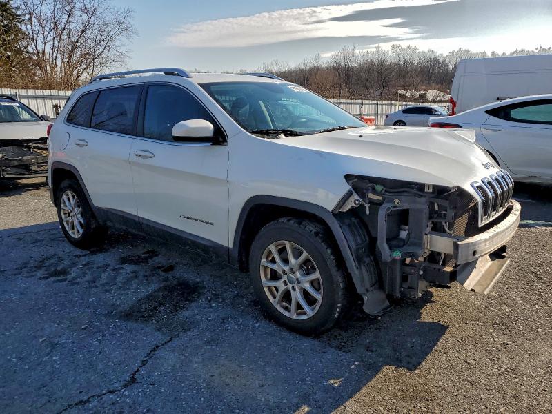 Photo 4 from auction – 2014 JEEP CHEROKEE L with VIN 1C4PJMCB0EW179595