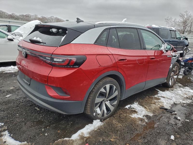 Photo 3 from auction – 2022 VOLKSWAGEN ID.4 with VIN WVGKMPE29NP073054