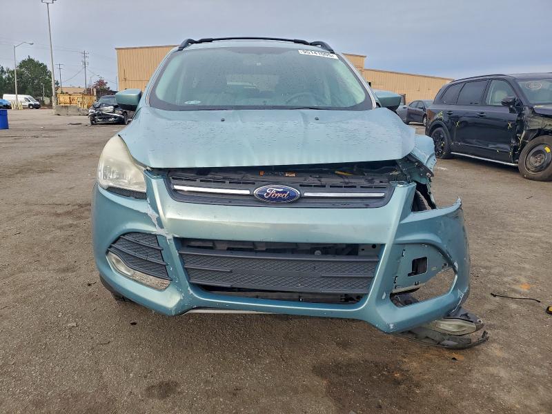 Photo 5 from auction – 2013 FORD ESCAPE SE with VIN 1FMCU0GX3DUB89953