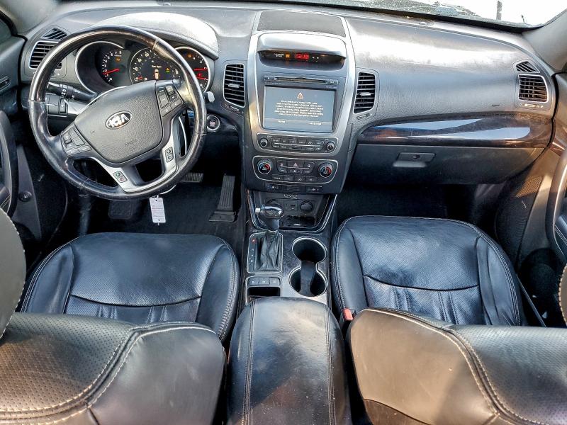 Photo 8 from auction – 2014 KIA SORENTO SX with VIN 5XYKW4A72EG454584