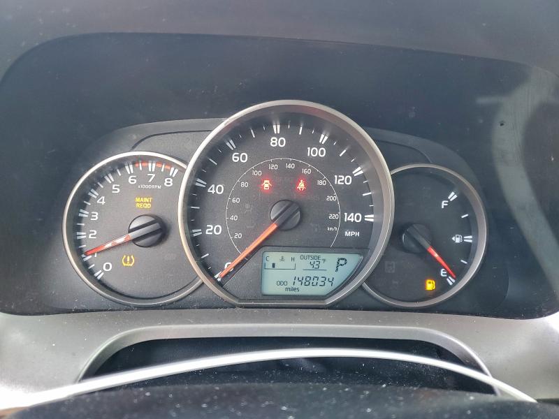 Photo 9 from auction – 2016 TOYOTA RAV4 LE with VIN JTMZFREV0GJ093329