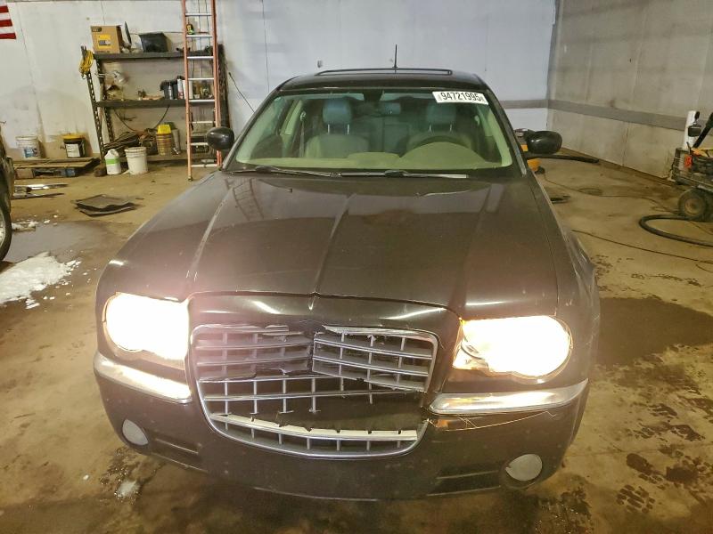 Photo 5 from auction – 2008 CHRYSLER 300 LIMITE with VIN 2C3KA33G88H180856