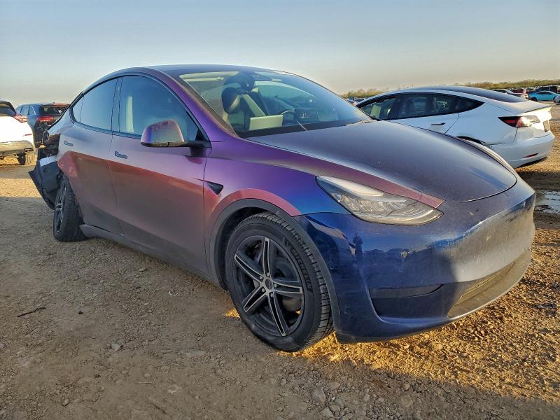 Photo 4 from auction – 2021 TESLA MODEL Y with VIN 5YJYGDEE8MF143201