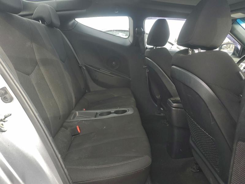 Photo 10 from auction – 2017 HYUNDAI VELOSTER with VIN KMHTC6AD1HU320419