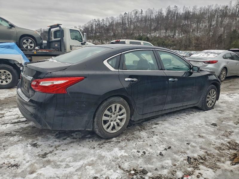 Photo 3 from auction – 2017 NISSAN ALTIMA with VIN 1N4AL3AP6HC122788