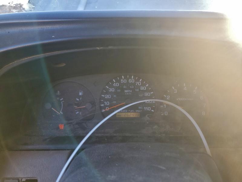 Photo 9 from auction – 2000 NISSAN FRONTIER K with VIN 1N6DD26S9YC330432