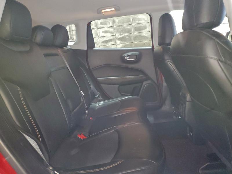 Photo 11 from auction – 2018 JEEP COMPASS with VIN 3C4NJDBB5JT350530