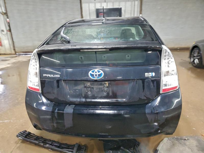 Photo 6 from auction – 2011 TOYOTA PRIUS with VIN JTDKN3DU5B5305038