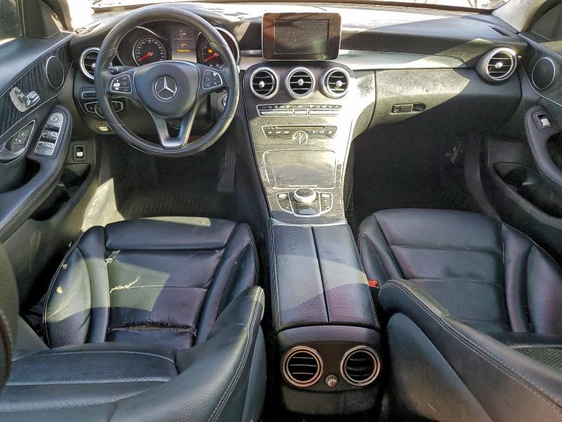 Photo 8 from auction – 2017 MERCEDES-BENZ C 300 with VIN 55SWF4JB1HU217469
