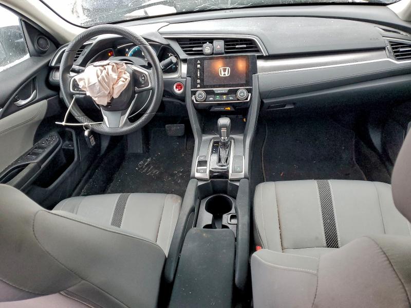 Foto 8 de la subasta – 2017 HONDA CIVIC EX con VIN 19XFC2F79HE059455