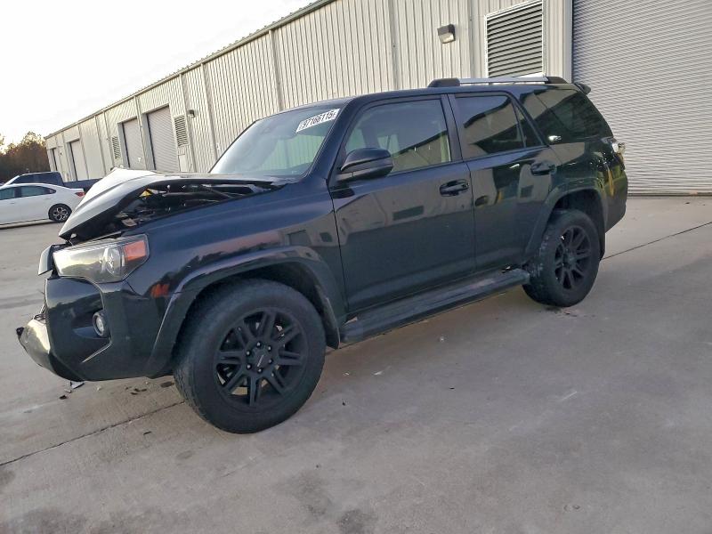 TOYOTA 4RUNNER SR 2021 with VIN JTEEU5JR0M5239587 - Photo from auction
