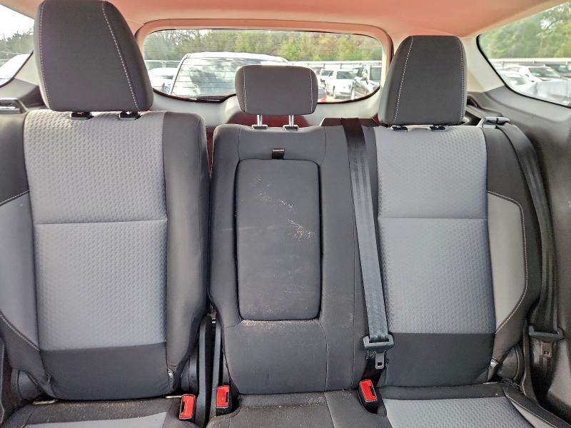 Photo 10 from auction – 2017 FORD ESCAPE SE with VIN 1FMCU0GD0HUE89574