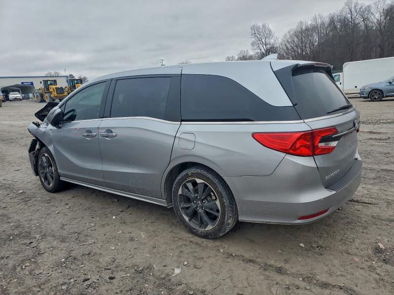 Photo 2 from auction – 2023 HONDA ODYSSEY EL with VIN 5FNRL6H92PB043271