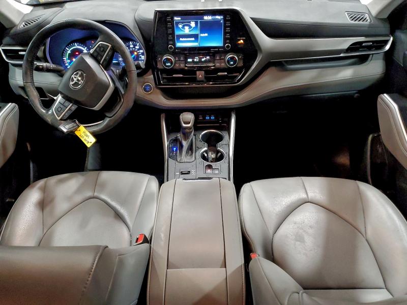 Zdjęcie 8 z aukcji – 2022 TOYOTA HIGHLANDER z VIN 5TDGBRCH4NS557707