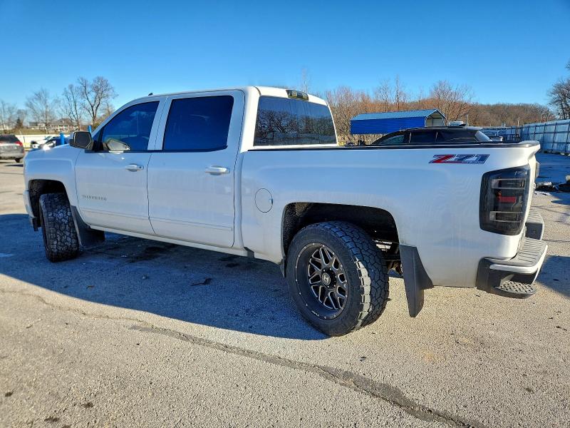 Photo 2 from auction – 2016 CHEVROLET SILVERADO with VIN 3GCUKRECXGG300766