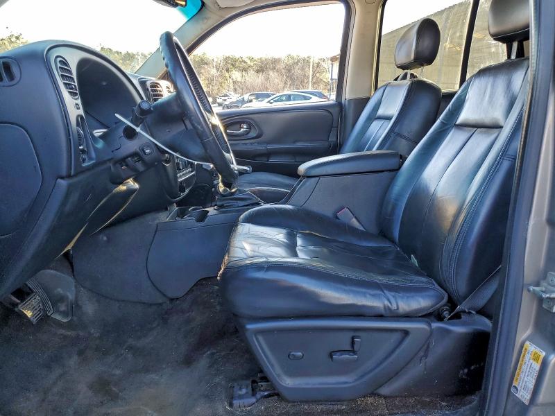 Photo 7 from auction – 2007 CHEVROLET TRAILBLAZE with VIN 1GNDT13S872123563
