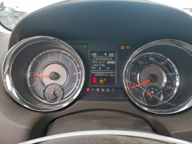 Photo 9 from auction – 2014 CHRYSLER TOWN & COU with VIN 2C4RC1BG9ER314516