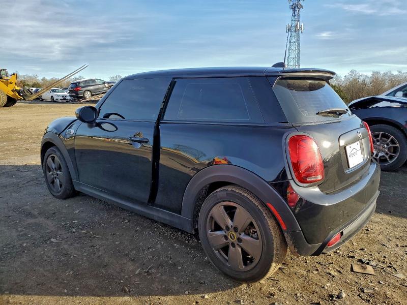 Photo 2 from auction – 2020 MINI COOPER SE with VIN WMWXP3C00L2M47523