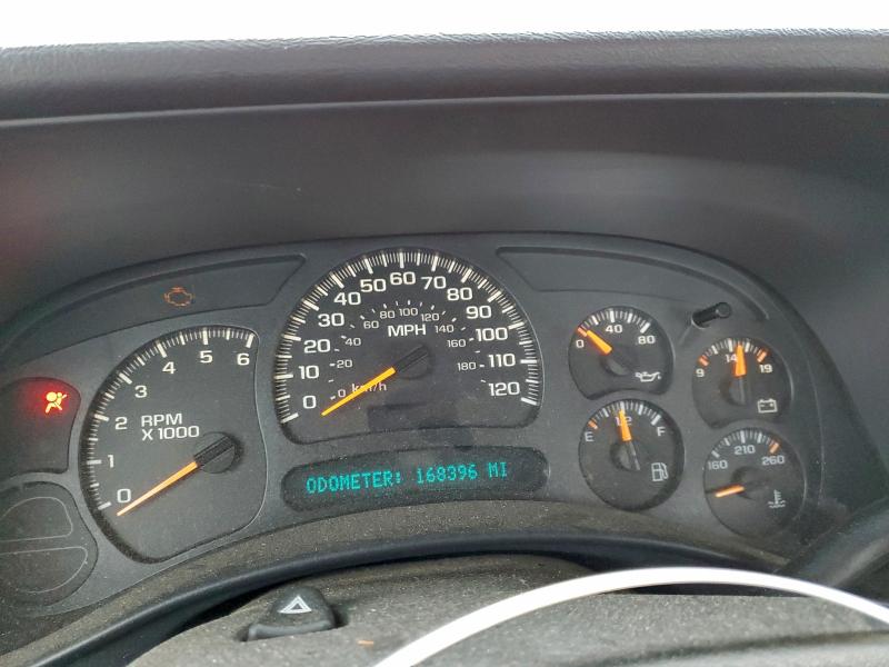 Photo 9 from auction – 2005 CHEVROLET SILVERADO with VIN 1GCEK14X75Z192081