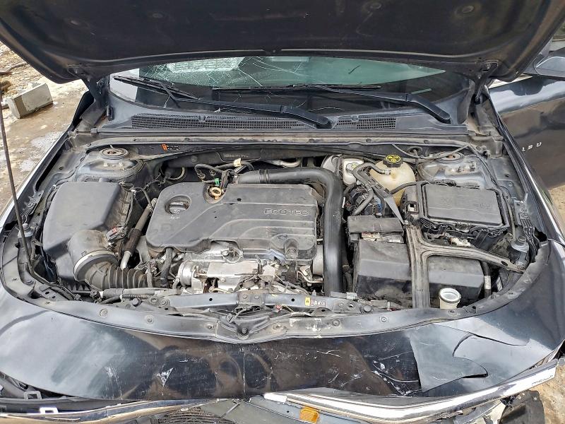 Photo 11 from auction – 2019 CHEVROLET MALIBU LT with VIN 1G1ZD5ST2KF170983