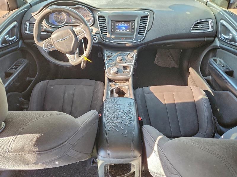 Photo 8 from auction – 2015 CHRYSLER 200 LIMITE with VIN 1C3CCCAB8FN570835