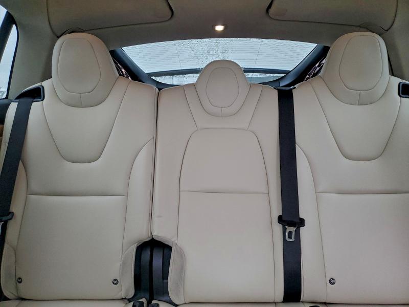Photo 10 from auction – 2018 TESLA MODEL X with VIN 5YJXCAE22JF129821