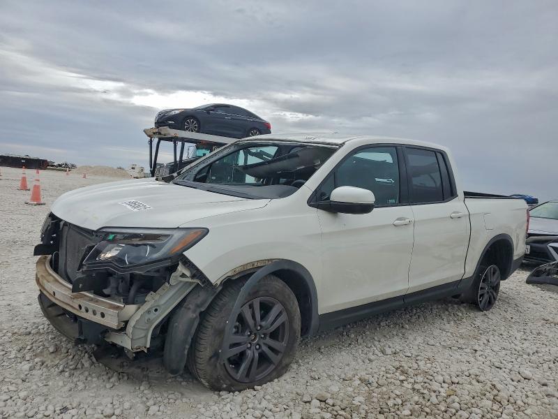 HONDA RIDGELINE 2019 with VIN 5FPYK3F11KB038136 - Photo from auction