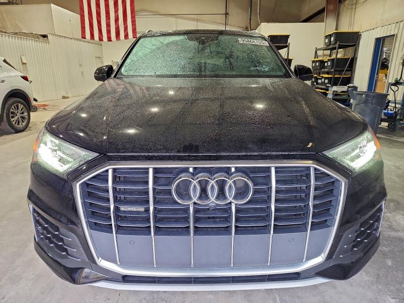 Photo 5 from auction – 2021 AUDI Q7 PREMIUM with VIN WA1AJAF70MD033648