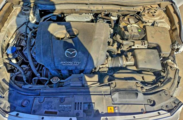Photo 11 from auction – 2018 MAZDA 3 with VIN 3MZBN1L39JM266165