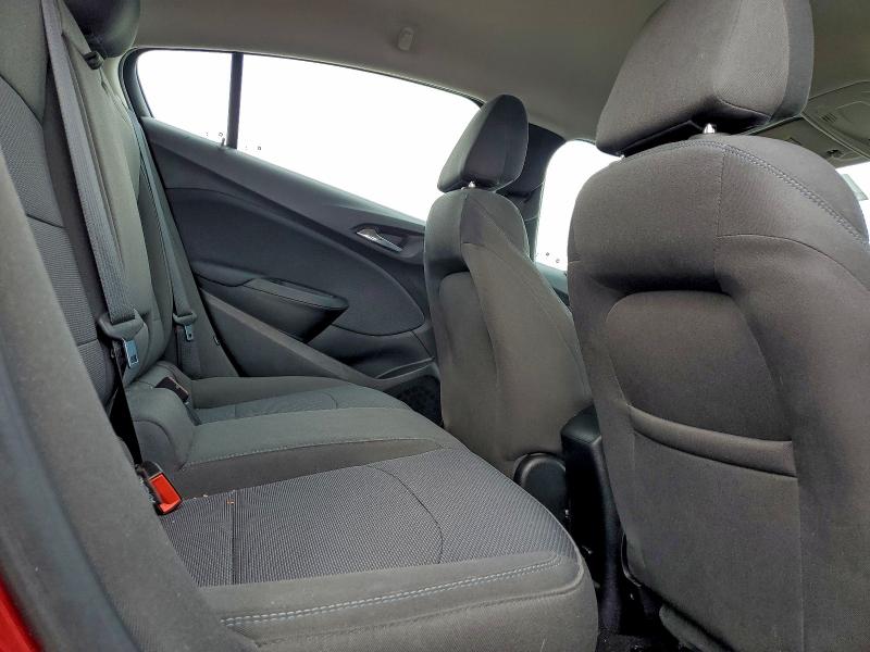 Photo 10 from auction – 2018 CHEVROLET CRUZE LT with VIN 3G1BE6SM5JS651494