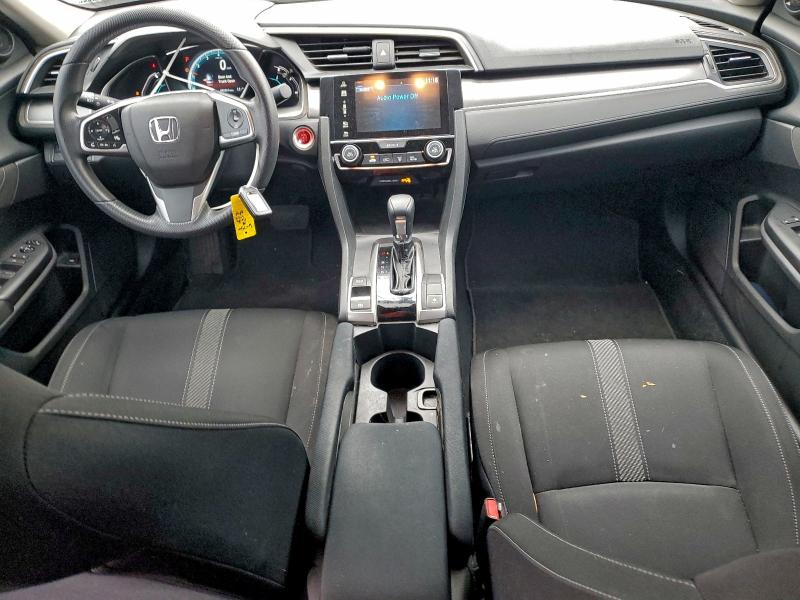 Photo 8 from auction – 2018 HONDA CIVIC EX with VIN 19XFC2F76JE202951