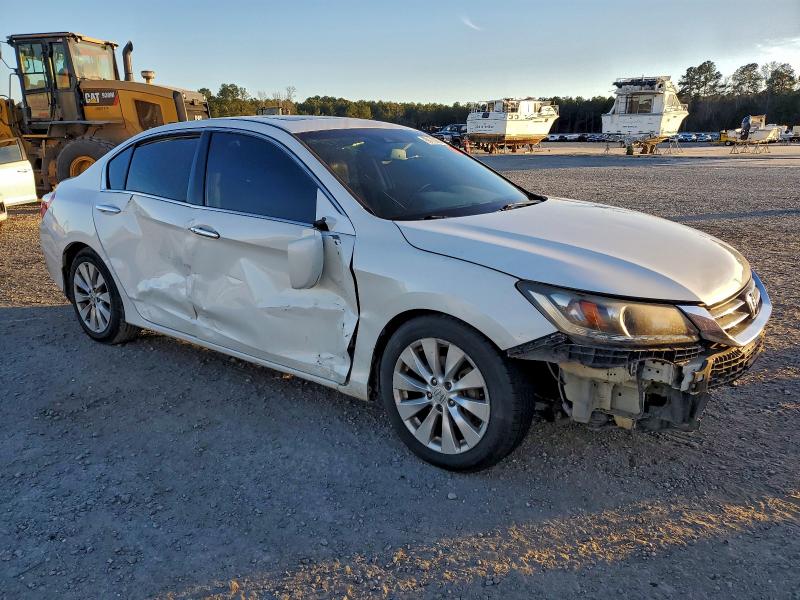 Photo 4 from auction – 2013 HONDA ACCORD EXL with VIN 1HGCR3F84DA017516
