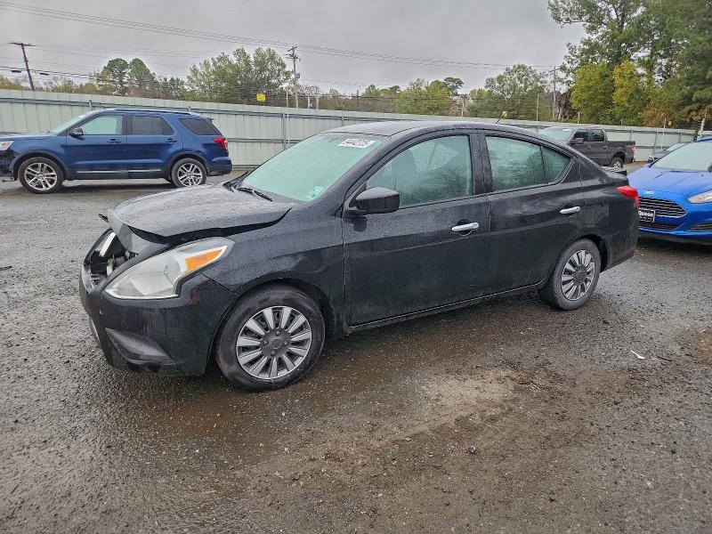 NISSAN VERSA 2019 with VIN 3N1CN7AP4KL877506 - Photo from auction