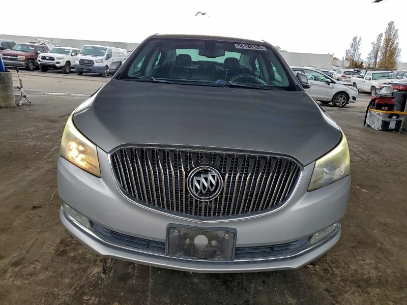 Photo 5 from auction – 2015 BUICK LACROSSE with VIN 1G4GB5G33FF268189