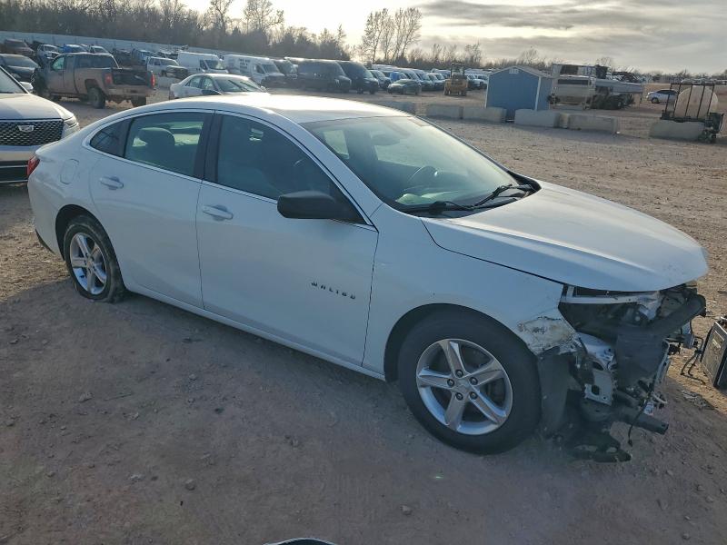 Photo 4 from auction – 2019 CHEVROLET MALIBU LS with VIN 1G1ZC5ST5KF117245