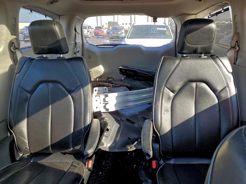 Photo 10 from auction – 2019 CHRYSLER PACIFICA L with VIN 2C4RC1GG2KR576463