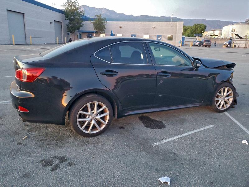 Photo 3 from auction – 2011 LEXUS IS 250 with VIN JTHCF5C25B5051794