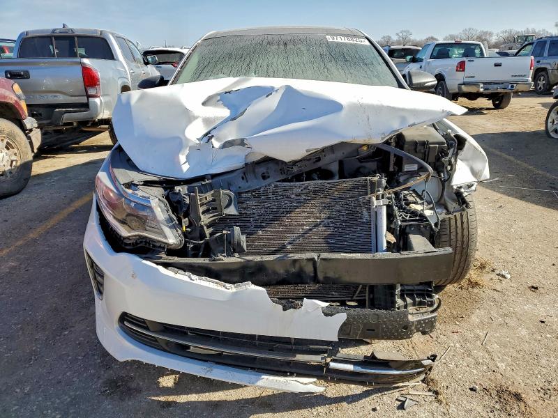 Photo 5 from auction – 2018 KIA OPTIMA with VIN 5XXGT4L36JG205938
