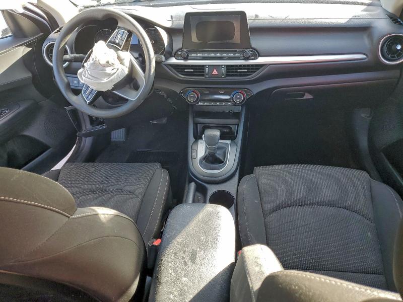 Photo 8 from auction – 2019 KIA FORTE FE with VIN 3KPF24AD3KE028284